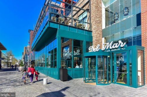 1301 Delaware Ave, Washington DC  20024-3929 exterior