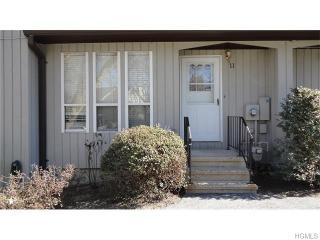 11 Villa Dr, Peekskill, NY 10566-4933