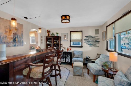 309 Ave, Belmar NJ 07719-2429 exterior