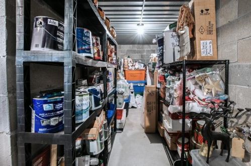 230 Ridge Ave, Pittsburgh PA  15237-6914 exterior