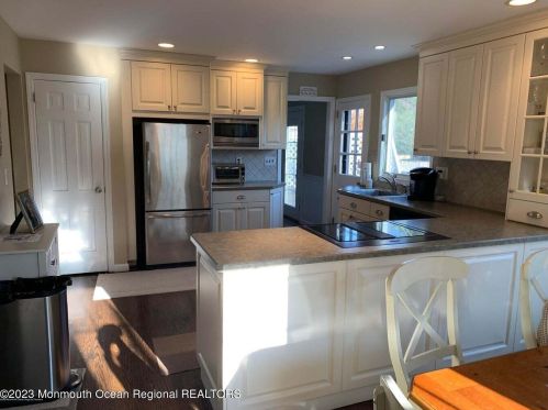 23 Lennox Ave, Locust NJ  07760-1506 exterior