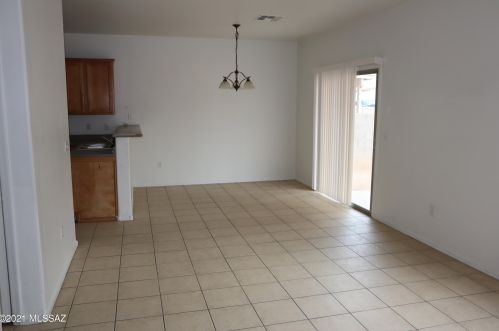 3699 Drexel Manor Stra, Tucson, AZ 85706-1982