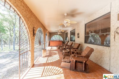 309 Rolling Oaks Ln, San Antonio TX 78253-5354 exterior