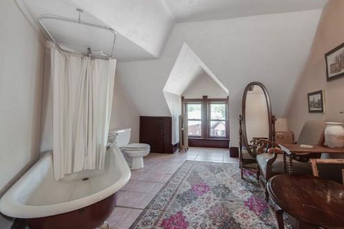 626 4th St, Stillwater MN 55082-4827 exterior