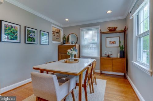 2813 Memorial St, Alexandria VA  22306-1743 exterior