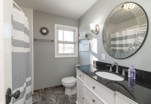 2813 Brahms Ave, Kalamazoo MI 49024-6628 exterior