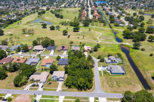 21 Nettleton St, Orlando FL 32833-4040 exterior