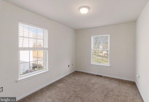 439 Vernon St, Media PA 19063-3908 exterior