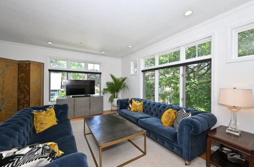 2226 Edgewood Ave, Milwaukee WI  53211-2938 exterior