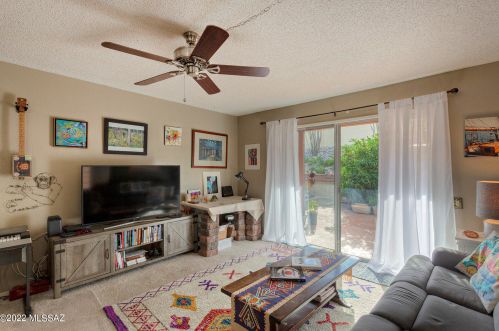 1473 Calle Altamira, Green Valley AZ 85622-8265 exterior