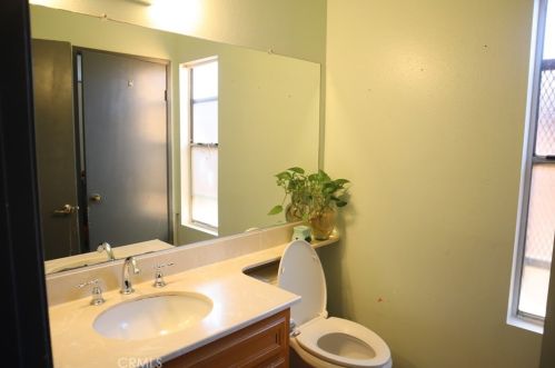 312 Redbud Pl, Perris, CA 92570-2539