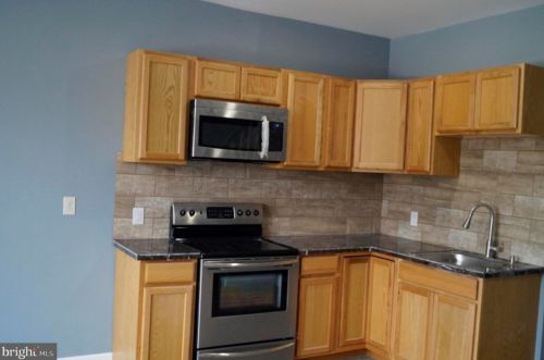 603 52 St, Philadelphia PA 19143-2601 exterior