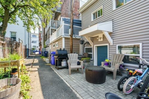 72 Cottage St, Boston MA exterior