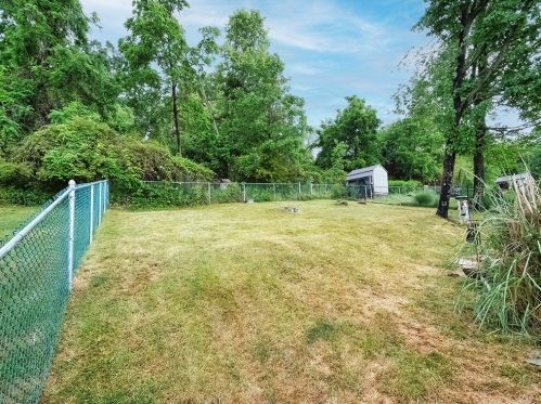 628 Carnival Dr, Pittsburgh PA  15239-2629 exterior