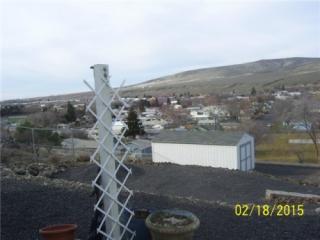 603 Hilltop Dr, Ephrata, WA 98823-2625