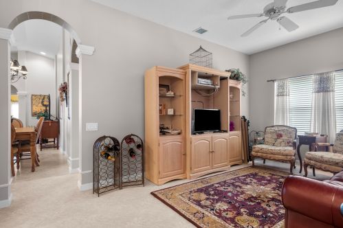 324 Breezy Point Loop, Fort Pierce FL  34986-2669 exterior