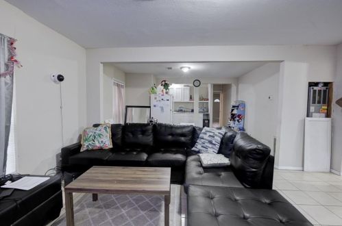 5835 Albert Dr, Humble TX 77396-2002 exterior