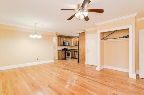 164 Boylston St, Boston MA exterior