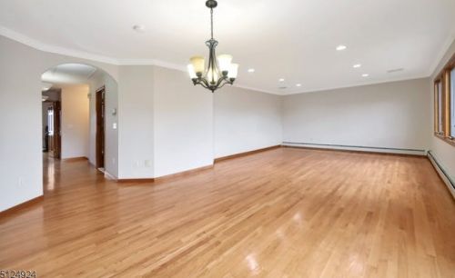 22 Dewitt St, Outwater NJ  07026-3802 exterior