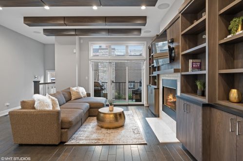 1419 Oakdale Ave, Chicago IL 60657-4118 exterior