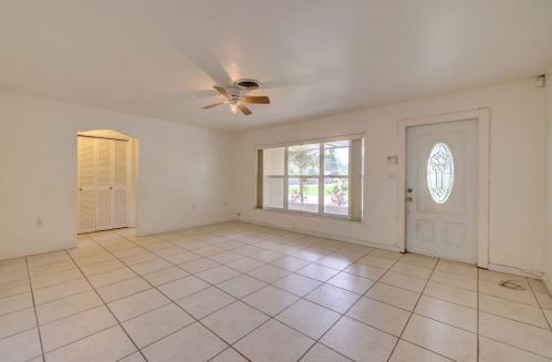 1201 Texas Ct, Fort Pierce FL 34950-9265 exterior