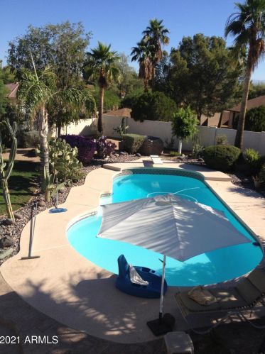 9209 33rd Way, Phoenix, AZ 85028-4967