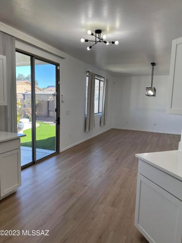 6282 Mesa Garden Dr, Tucson AZ  85757-7532 exterior