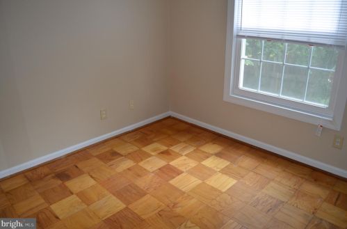 8902 16th St, Silver Spring MD 20910-2231 exterior