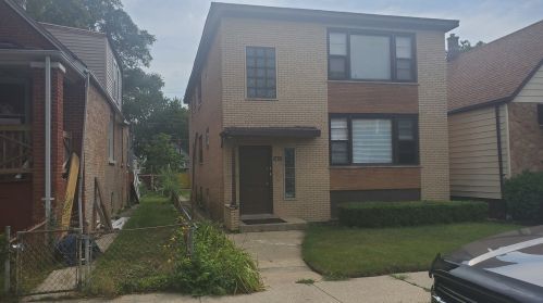 5623 Hamilton Ave, Chicago IL 60625-1406 exterior