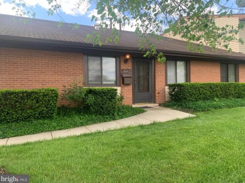 8400 Credos Ct, Alexandria, VA 22309-1625