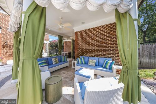 11720 Centurion Way, Rockville MD 20854-6420 exterior