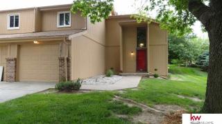 10477 Ruggles Plz, Omaha, NE 68134-3783