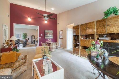 201 Fairway Dr, Warminster PA 18974-3797 exterior