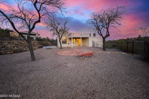 4325 Paseo Rancho, Tucson AZ 85745-9679 exterior