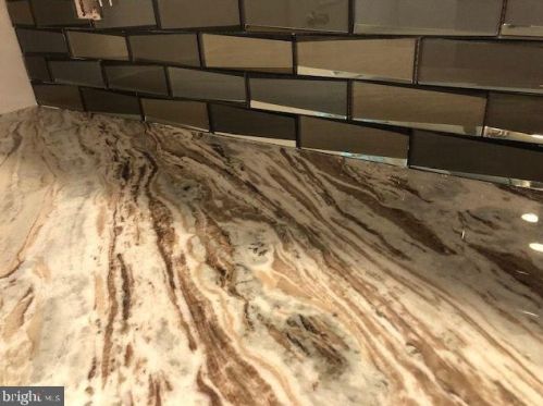 704 Walnut St, Lancaster PA  17602-2435 exterior