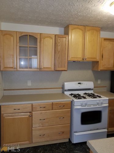 1043 Hubbard St, Atlanta GA  30310-3135 exterior