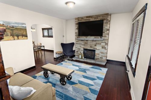 123 Kathleen St, Pittsburgh PA  15211-2133 exterior