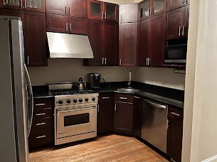 1810 Wilmot Ave, Chicago IL  60647-4417 exterior