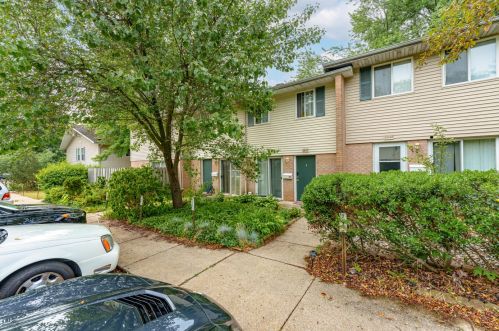 3647 Kenbrooke Ct, Kalamazoo MI 49006-5438 exterior