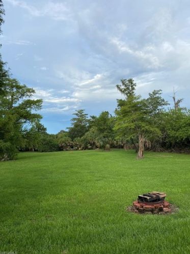 760 10 St, Naples FL 34120-2059 exterior