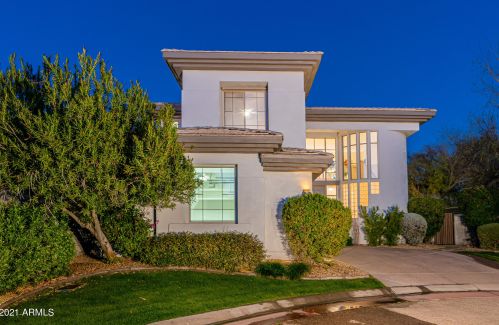 6413 31st St, Phoenix AZ 85008-1127 exterior