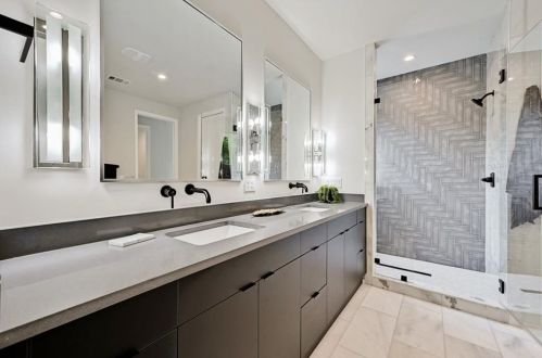 1807 Collier St, Austin TX 78704-2911 exterior