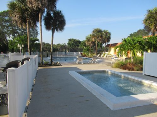 896 9th Street Cir, Boca Raton FL 33486-5228 exterior