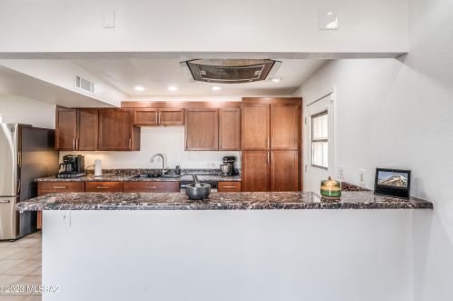 3031 Idaho St, Tucson AZ 85746-1045 exterior