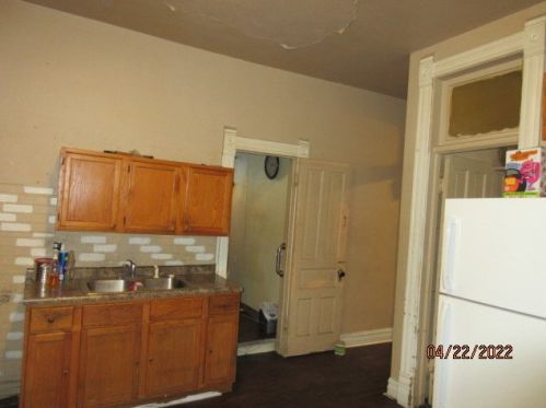 1368 Fairfield Ave, Chicago IL 60632-2210 exterior