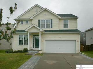 16262 Loop St, Omaha, NE 68136-1383