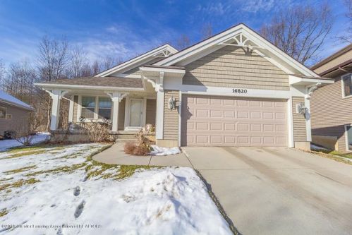 16820 Meadowbrook, Haslett, MI 48840-8871