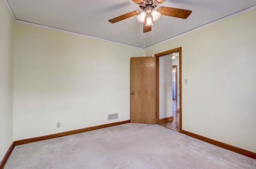 5528 Brooklyn Pl, Milwaukee WI 53216-3140 exterior