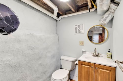 78 Hbr Vw St, Boston MA exterior