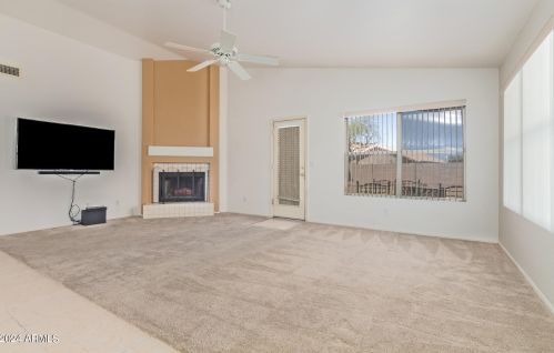 1384 Apollo Ct, Chandler AZ 85286-6216 exterior